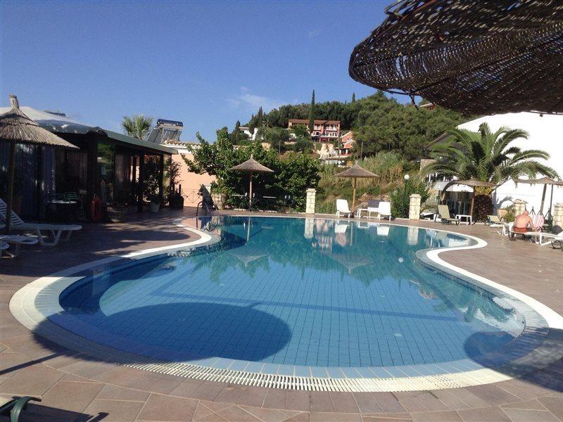Mermaid Pool Studios And Bar Palaiokastritsa Esterno foto